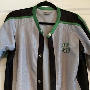 Vintage Nike Basketball Shooting Shirt (XL Boys)